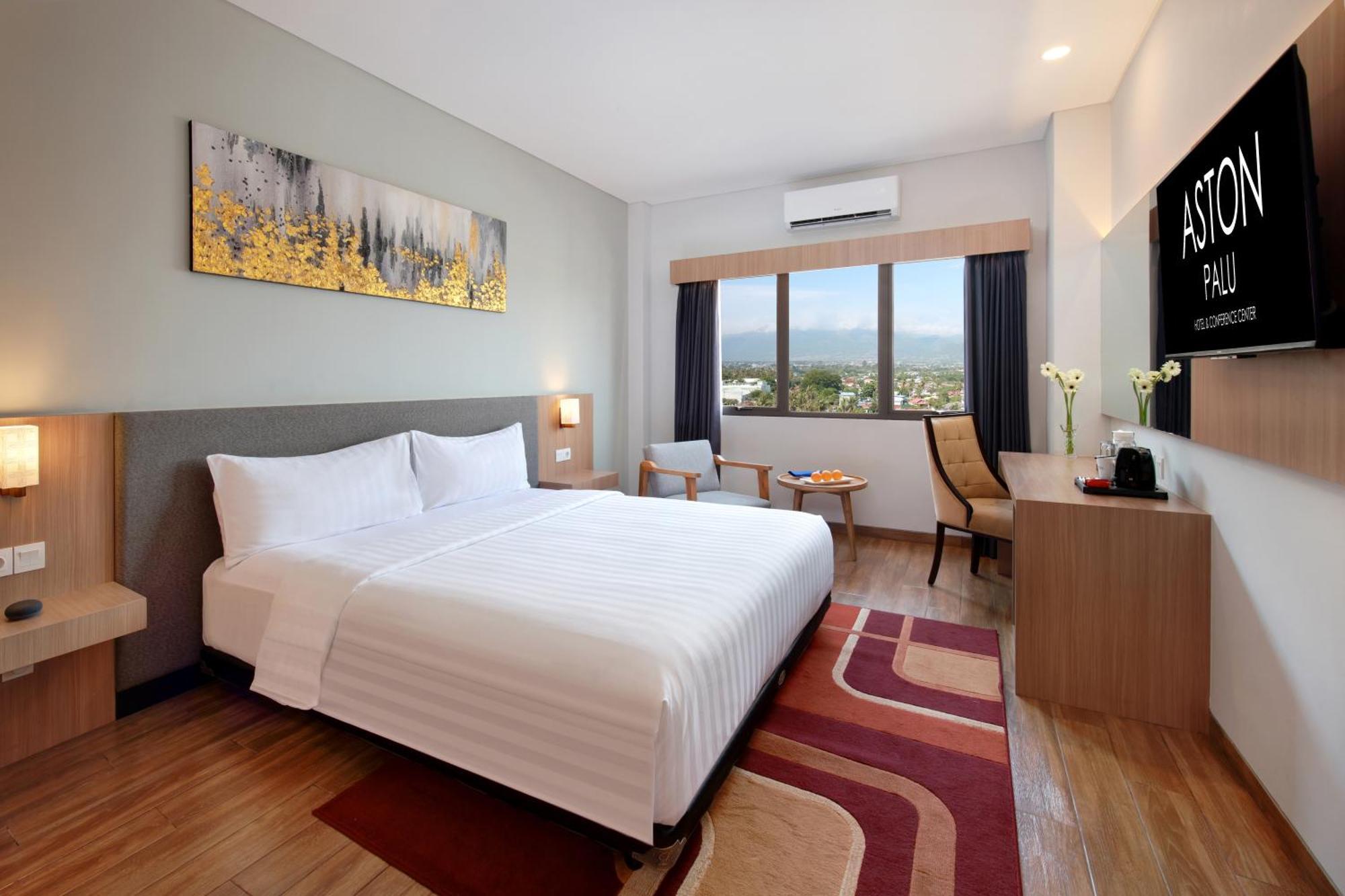 Aston Palu Hotel & Conference Center Extérieur photo