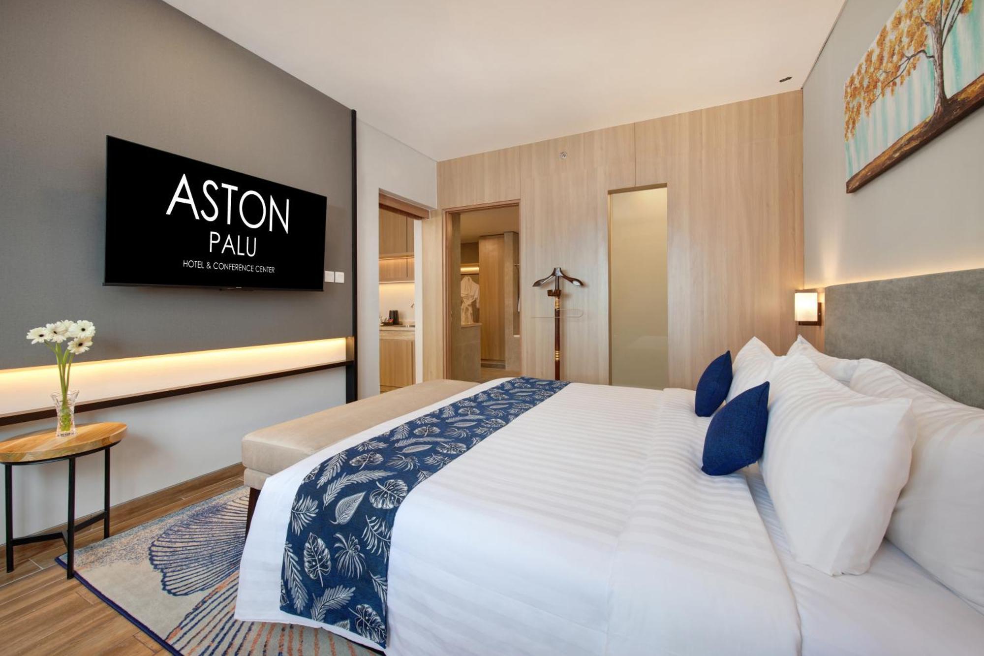 Aston Palu Hotel & Conference Center Extérieur photo